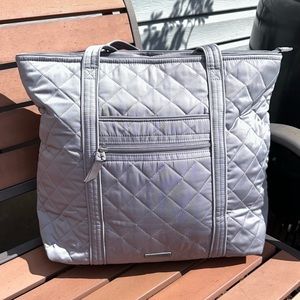 Vera Bradley Tranquil Grey Large Zippered Tote in Performance Twill